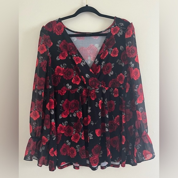 Torrid Sz 2 Babydoll Rose Print Studio Knit Chiffon Sleeve Surplice Top - Picture 4 of 8